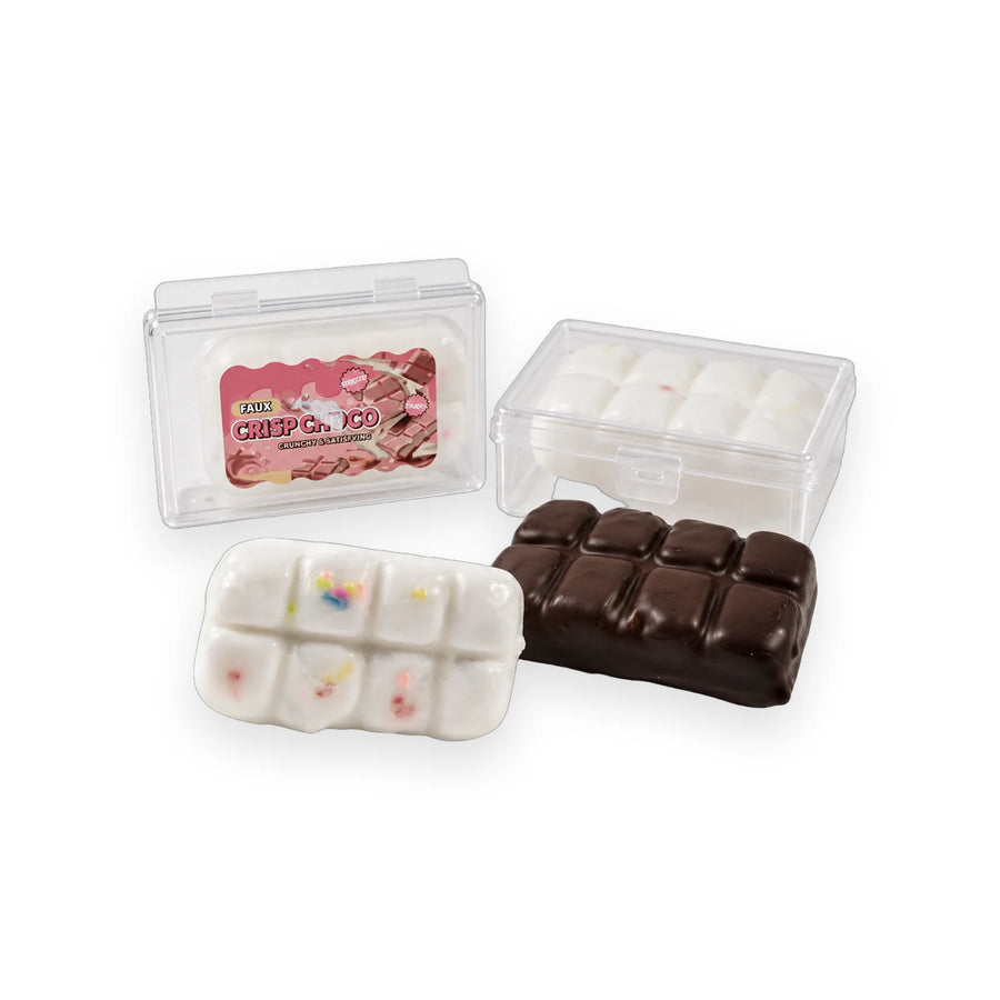 Crisp Choco chocolate-bar squishies in cream and chocolate with their clear cases